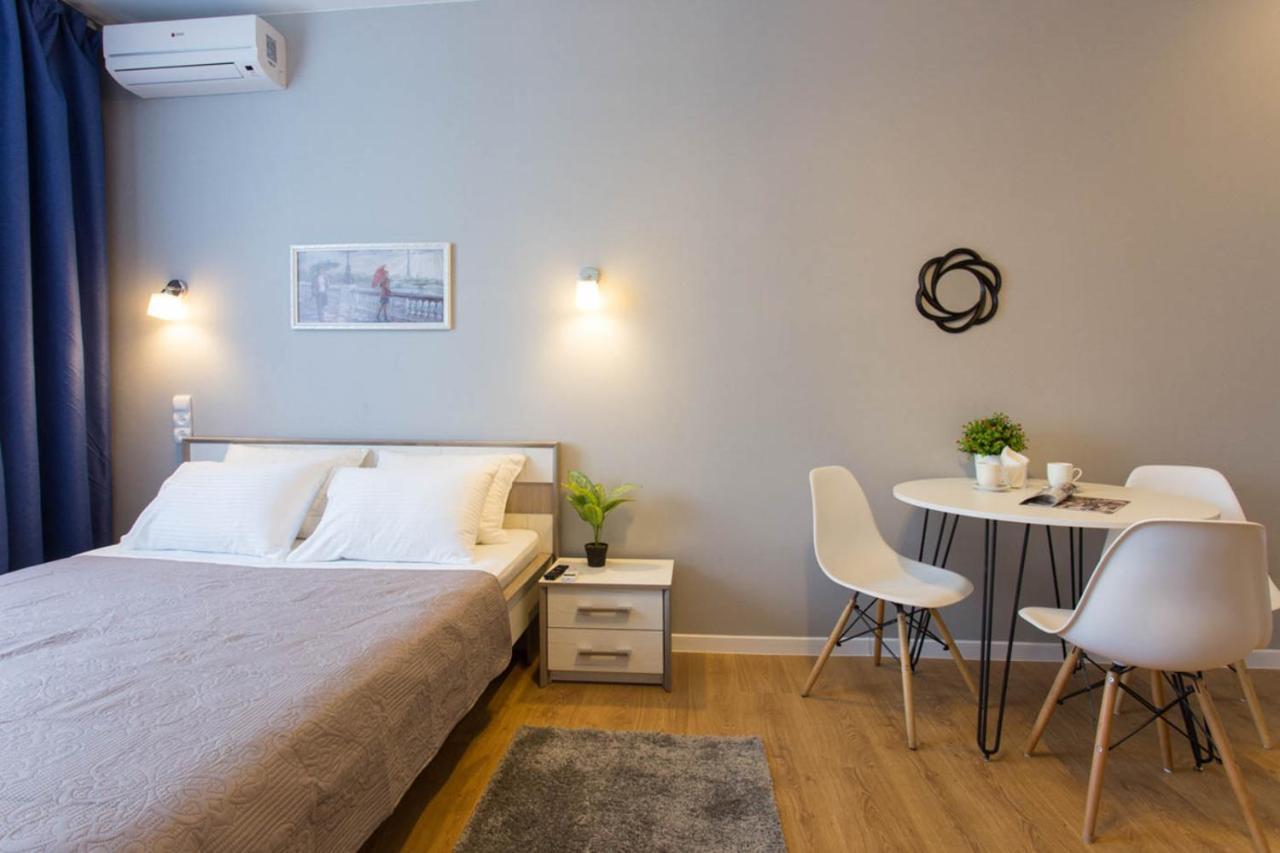 New Studio, Metro Yaroslava Mudroho And Universytet - Chernyshevska Str 95-3 Charkiv Esterno foto